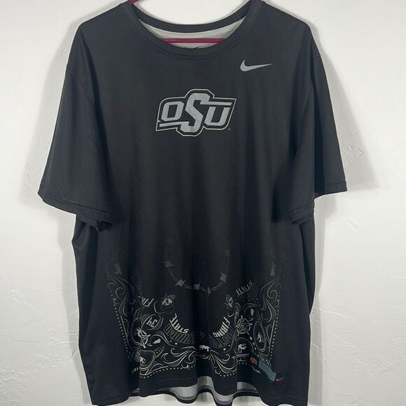 🔥🔥OKLAHOMA STATE COWBOYS Nike Dri-Fit Graphic Performance Tee - Mens 2XL - EUC - Picture 1 of 7